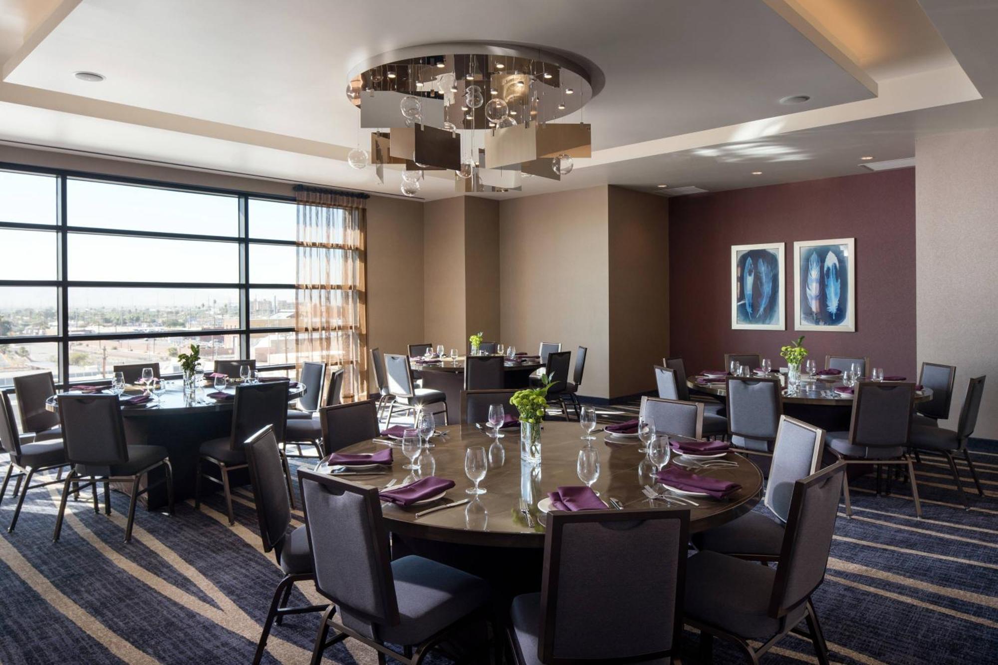 Courtyard By Marriott Phoenix Downtown Esterno foto
