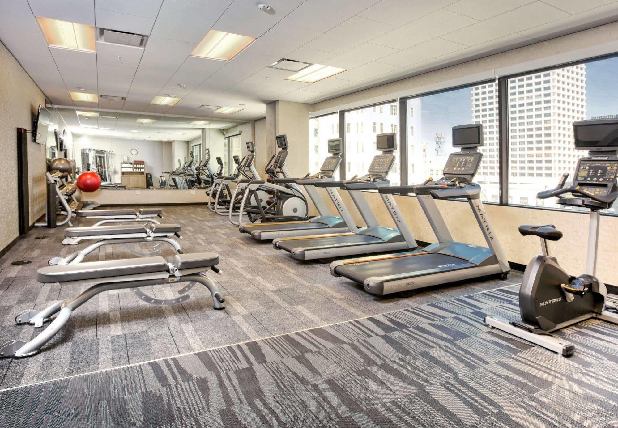 Courtyard By Marriott Phoenix Downtown Esterno foto